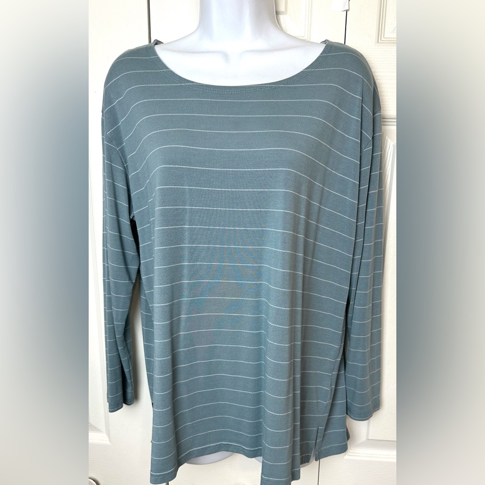 FREE FLY Apparel Bamboo Shoreline Tee Shirt Top Blouse Blue Steel Striped UV